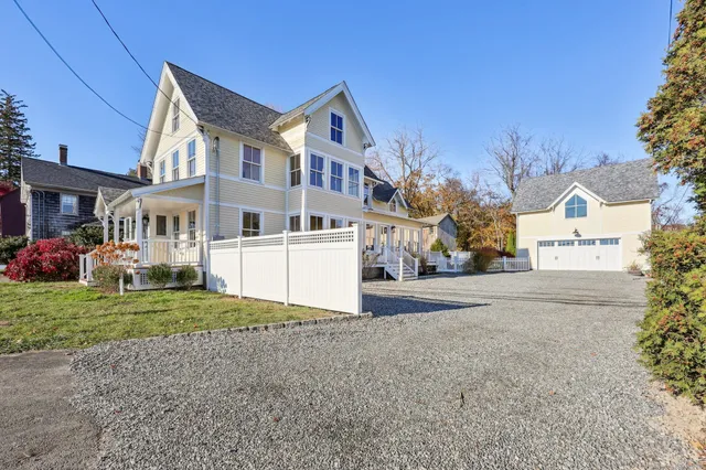 $1,650,000 | 201 Water Street, Guilford, CT 06437