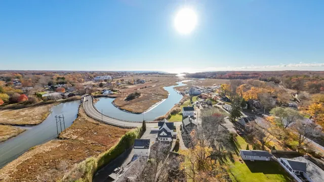 $1,650,000 | 201 Water Street, Guilford, CT 06437