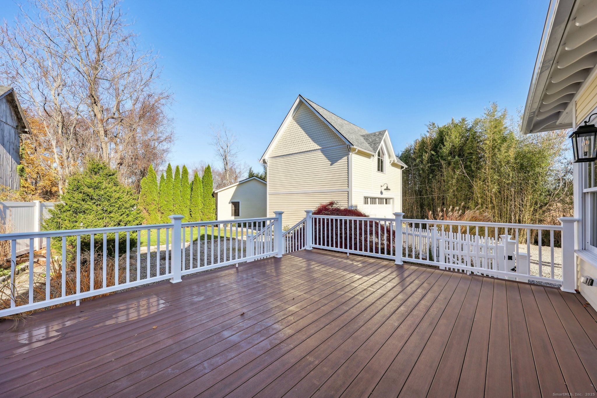 201 Water Street Guilford, CT 06437 - Photo 9 of 33