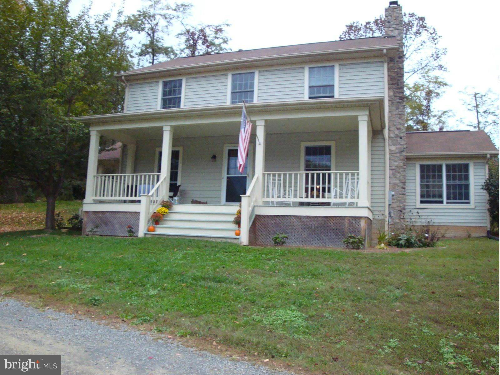 10427 Jacksontown Road Delaplane, VA 20144 - Photo 2 of 16 Exterior (Front)