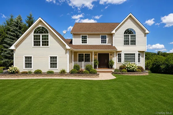$749,000 | 89 Brookside Lane, LaGrangeville, NY 12540