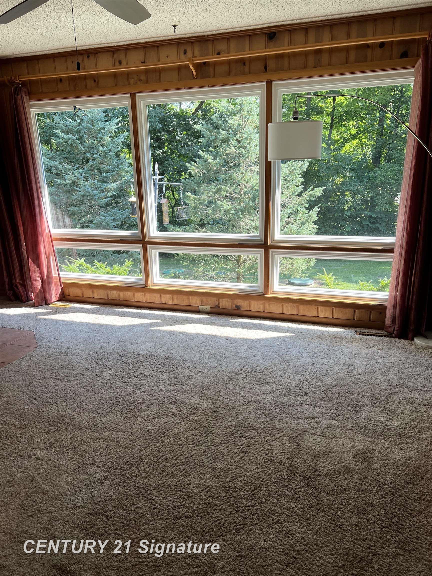 8285 North Seymour Road Flushing, MI 48433 - Photo 8 of 65 50177273-7ac6bf72-47ba-4e3e-8b72-81c7fb516ccf.JPG