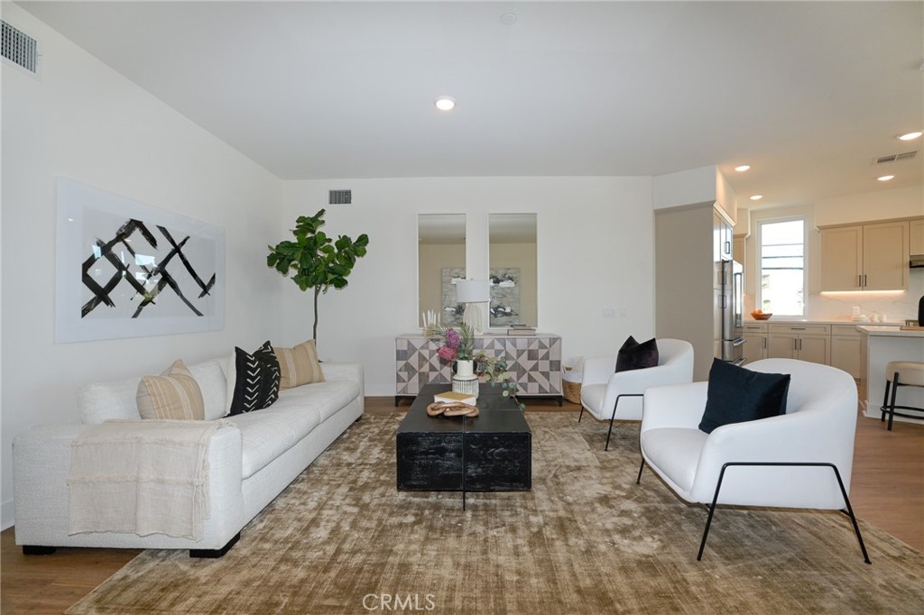 414 Main Street, Unit 200 Huntington Beach, CA 92648 - Photo 7 of 35