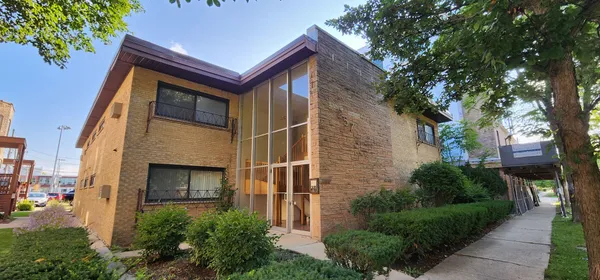 $1,400 | 257 Washington Boulevard, Unit 4, Oak Park, IL 60302