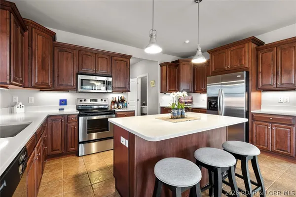 $585,000 | 47 Cordoba Point, Sunrise Beach, MO 65079