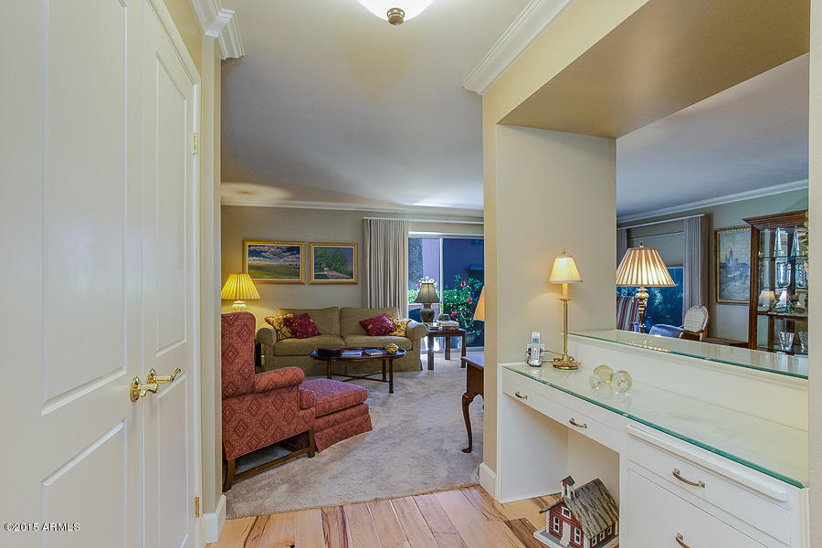 150 East Coronado Road, Unit 46 Phoenix, AZ 85004 - Photo 4 of 17 Opens to great room