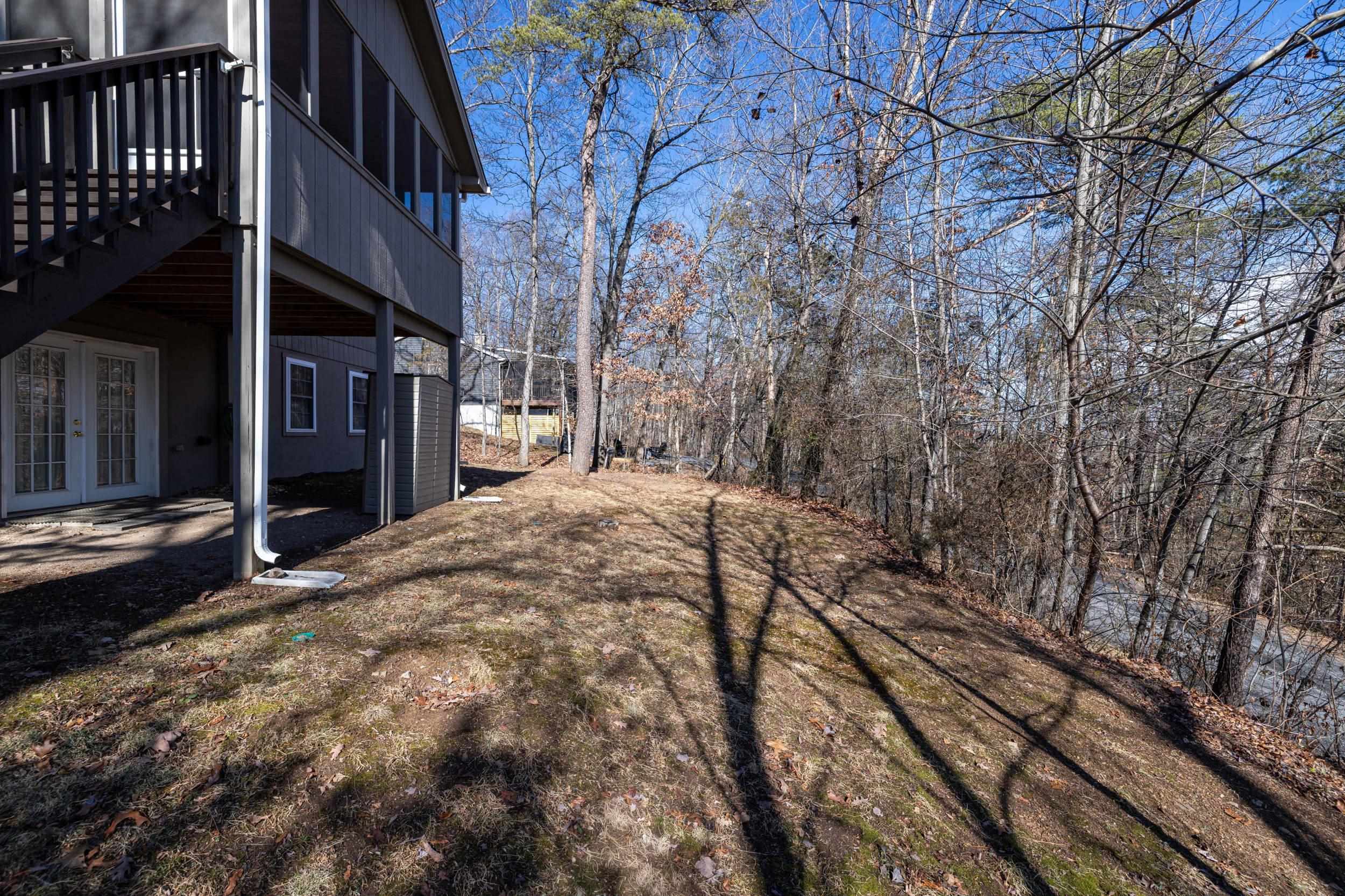 86 Maple Avenue Mount Jackson, VA 22842 - Photo 39 of 49 a view of a backyard of the house