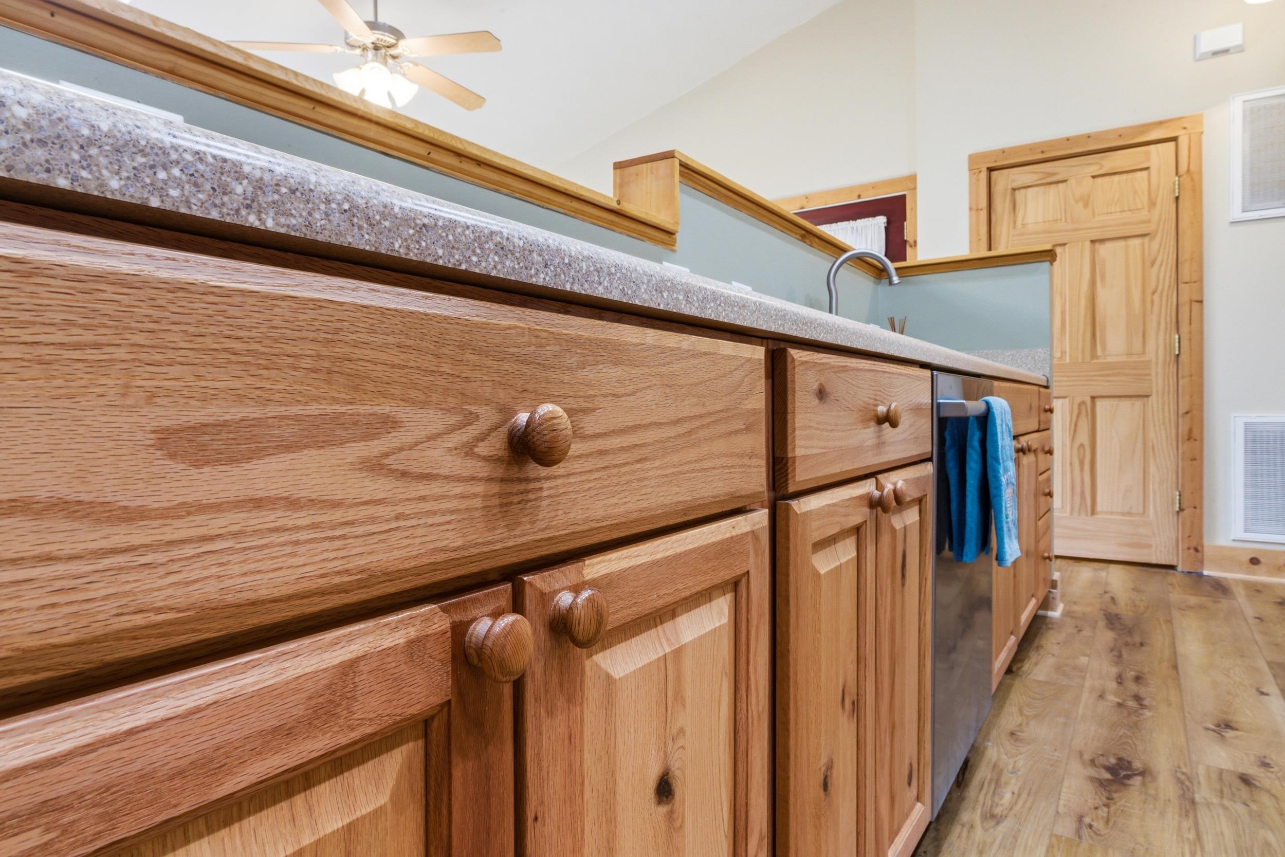 86 Maple Avenue Mount Jackson, VA 22842 - Photo 8 of 49 a view of a pathway of a house