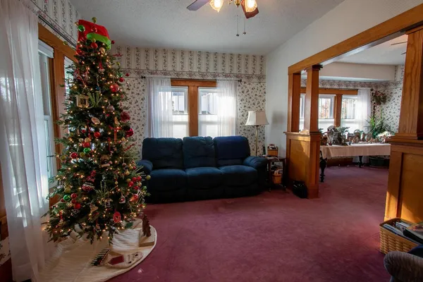 $175,000 | 311 North Elm Street, Whitewater, KS 67154