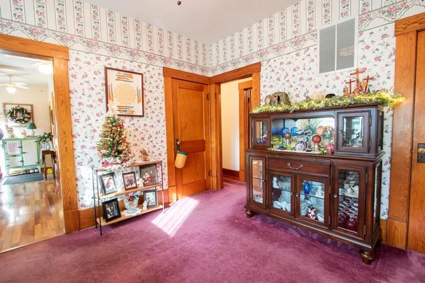 $175,000 | 311 North Elm Street, Whitewater, KS 67154