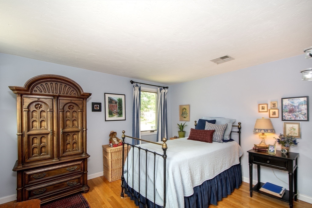 37 Cedar Road Marshfield, MA 02050 - Photo 21 of 37 Gallery Image 21