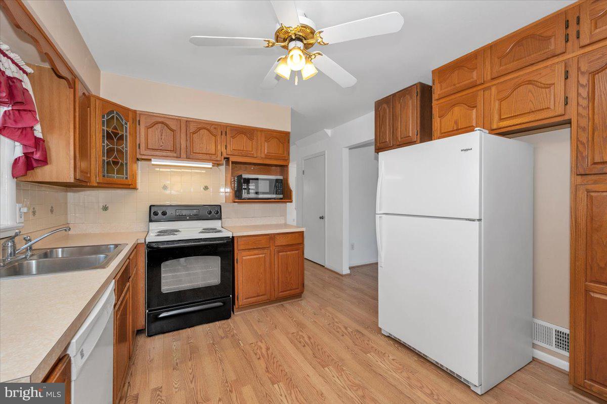 5209 Cochran Road Beltsville, MD 20705 - Photo 13 of 72