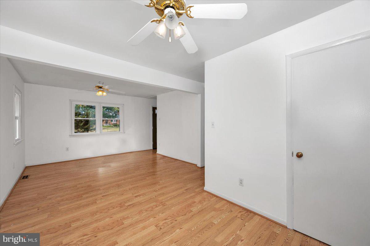 5209 Cochran Road Beltsville, MD 20705 - Photo 9 of 72