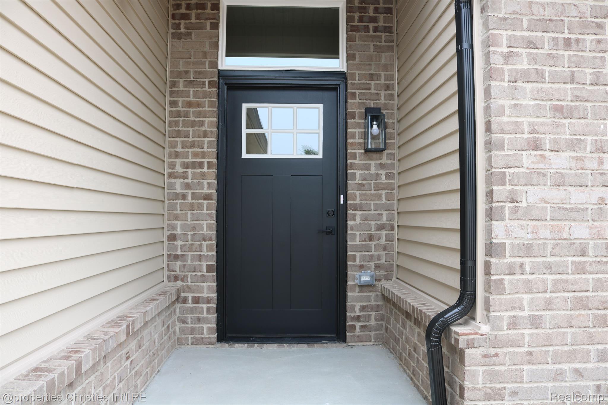 15120 Reeck Road Southgate, MI 48195 - Photo 3 of 13 Gallery Image 3
