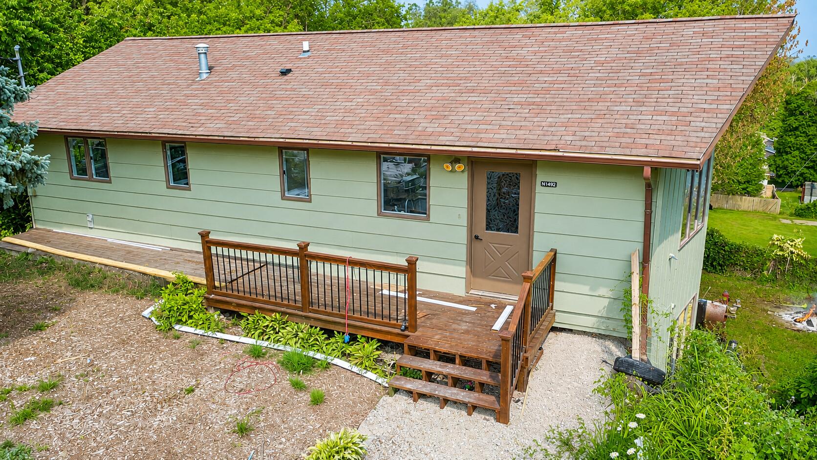 N1492 Clover Road Bloomfield, WI 53128 - Photo 1 of 9 front