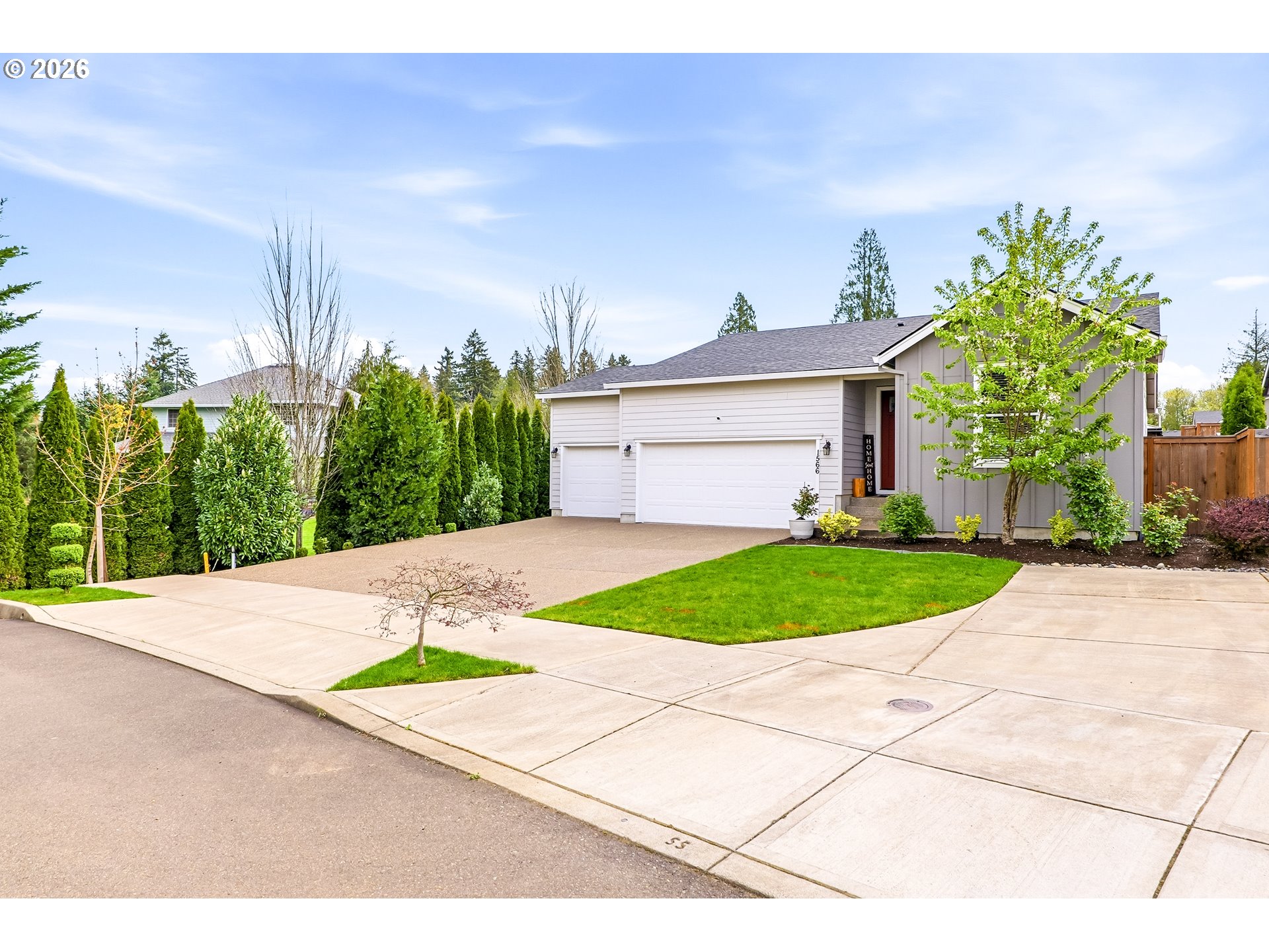 1566 North Spruce Street Canby, OR 97013 - Photo 2 of 24 Exterior
