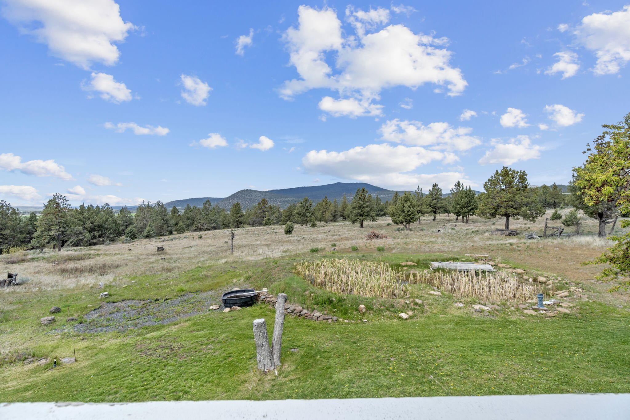 17722 Pope Road Merrill, OR 97633 - Photo 46 of 61 a view of lake view and mountain view