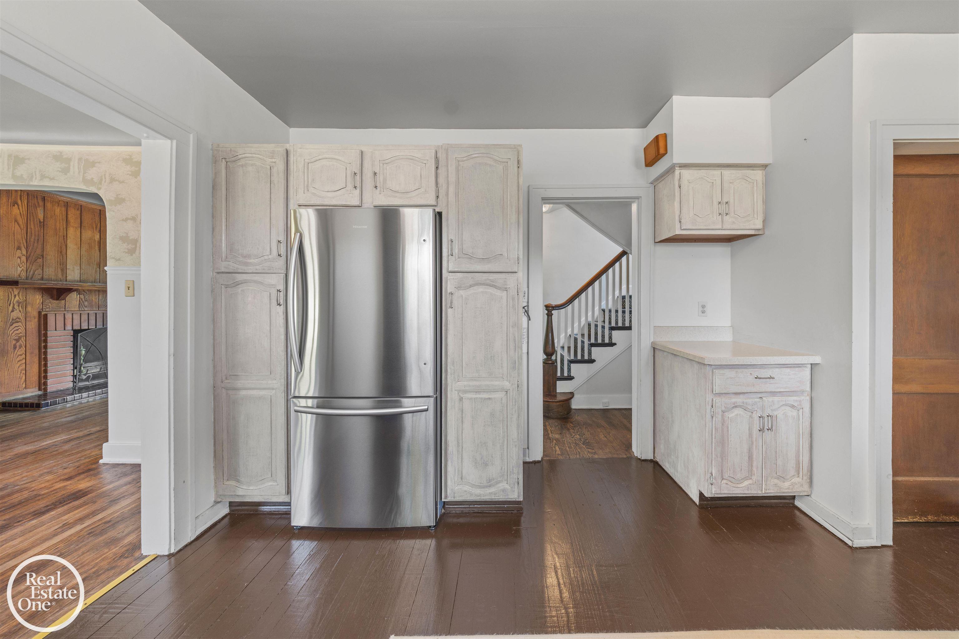 797 Lincoln Road Grosse Pointe, MI 48230 - Photo 14 of 39 50178152-5b4a1408-0b74-4abb-a8dd-c83c20f9db2f.JPG