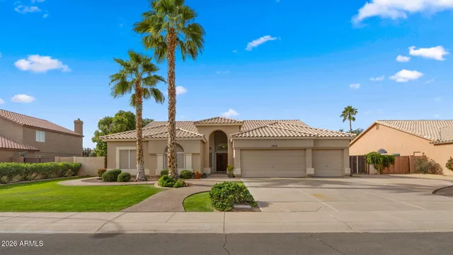 $779,900 | 1064 North Portland Avenue, Gilbert, AZ 85234