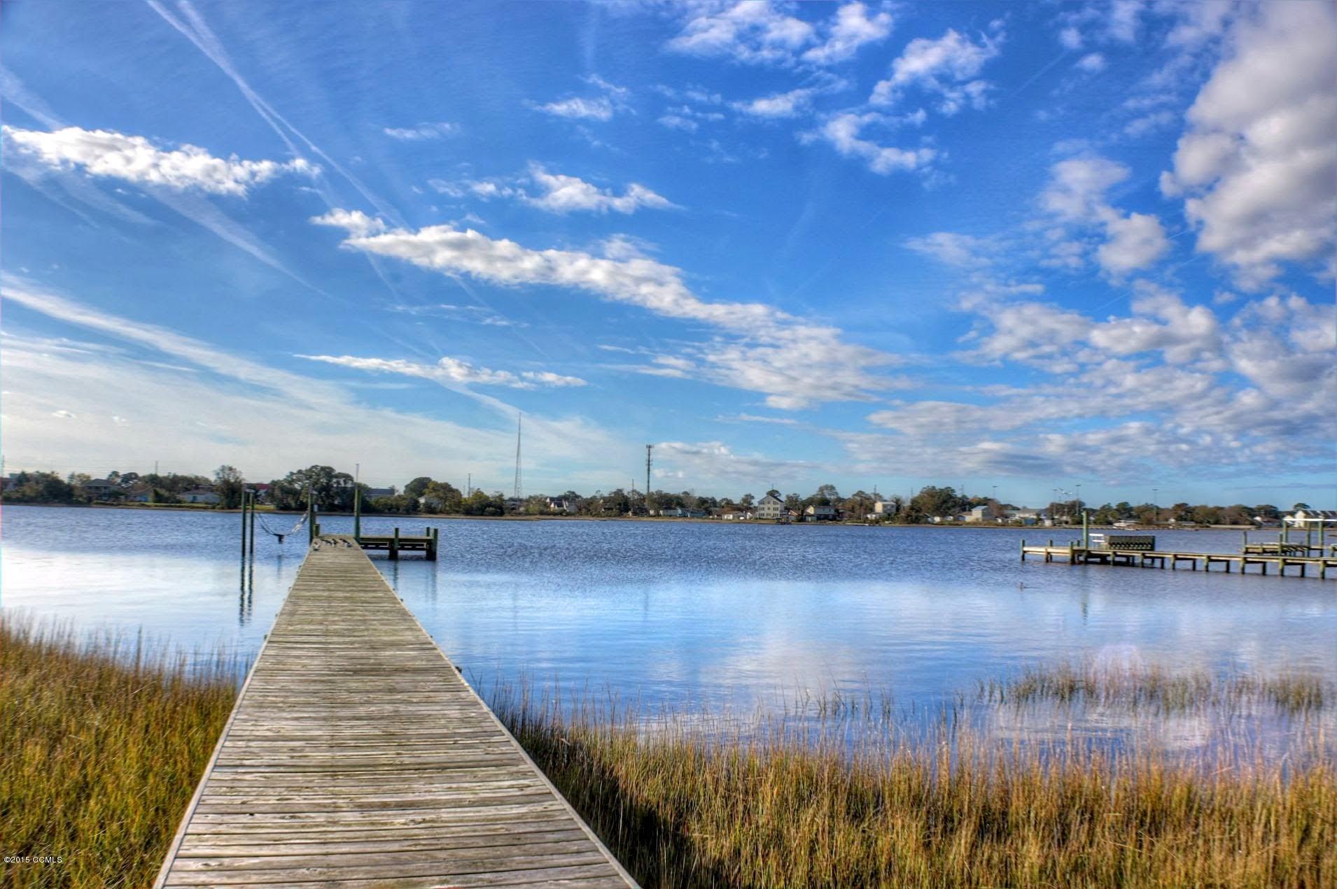 1403 Oglesby Road Morehead City, NC 28557 - Photo 2 of 11 1403 Oglesby Road