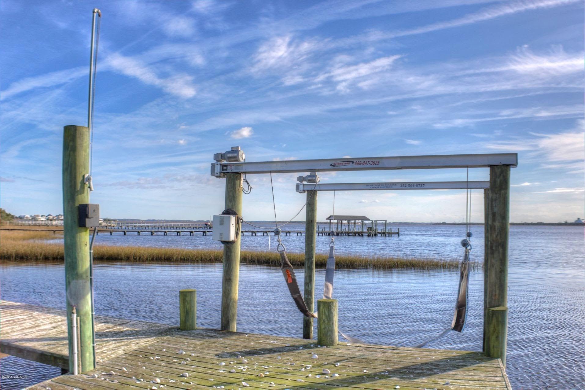 1403 Oglesby Road Morehead City, NC 28557 - Photo 6 of 11 Boat Lift
