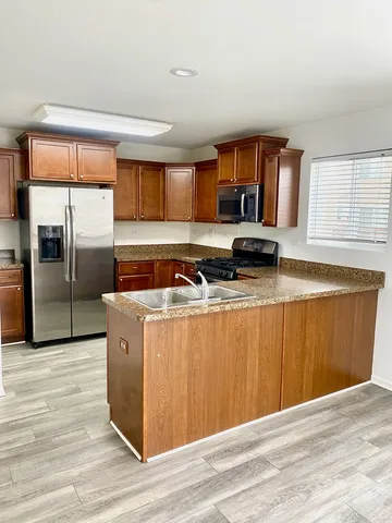 $2,750 | 308 Niagara Drive, Volo, IL 60073