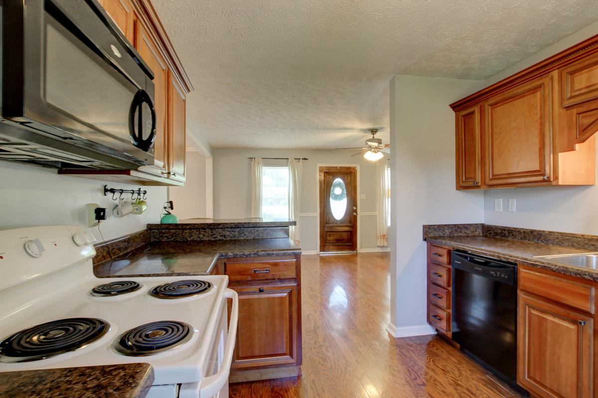 2223 Pleasant View Road Pleasant View, TN 37146 - Photo 11 of 27 Gallery Image 11