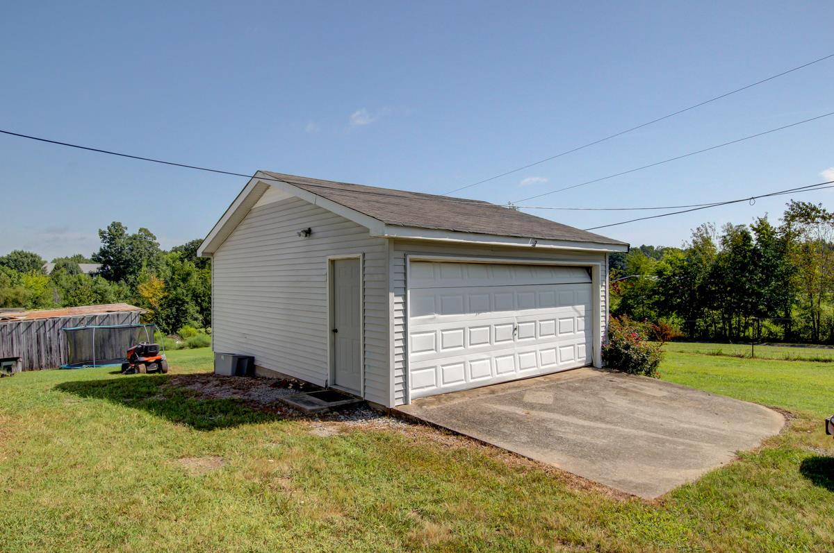 2223 Pleasant View Road Pleasant View, TN 37146 - Photo 26 of 27 Gallery Image 26