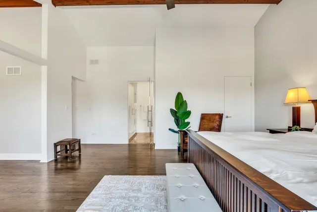 $1,195,000 | 30766 Gossell Road, Wauconda, IL 60084