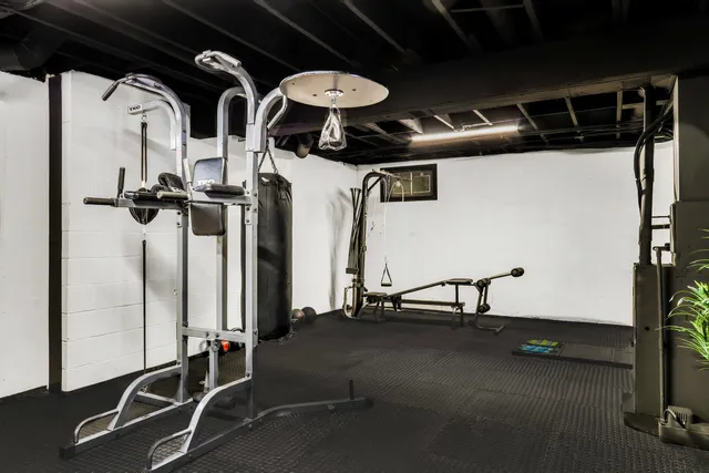 $1,195,000 | 30766 Gossell Road, Wauconda, IL 60084