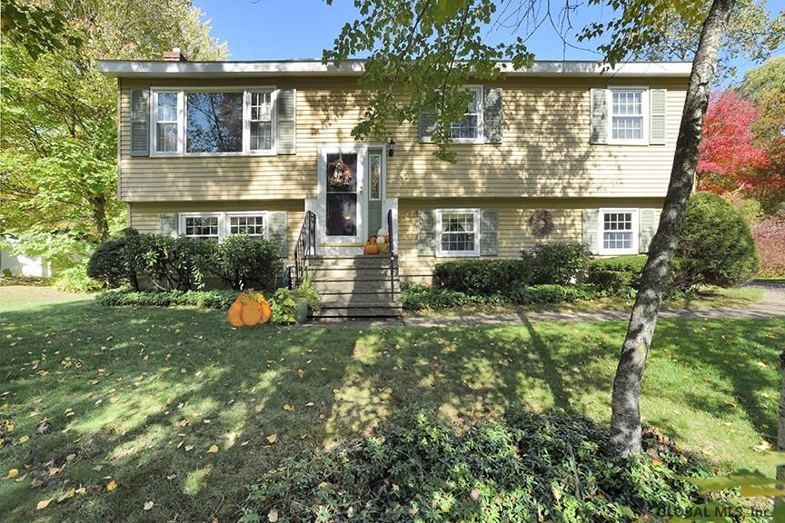34 Haystack Road Clifton Park, NY 12065 - Photo 1 of 42 Photo 1