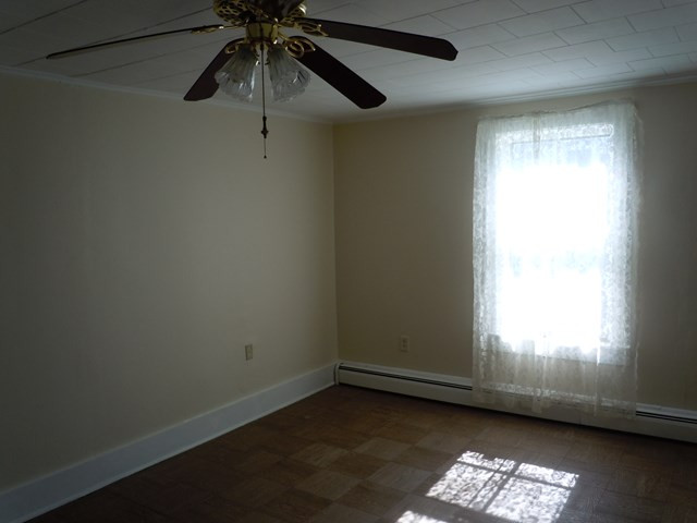 11 Clinton Street Rouses Point, NY 12979 - Photo 5 of 13 Gallery Image 5