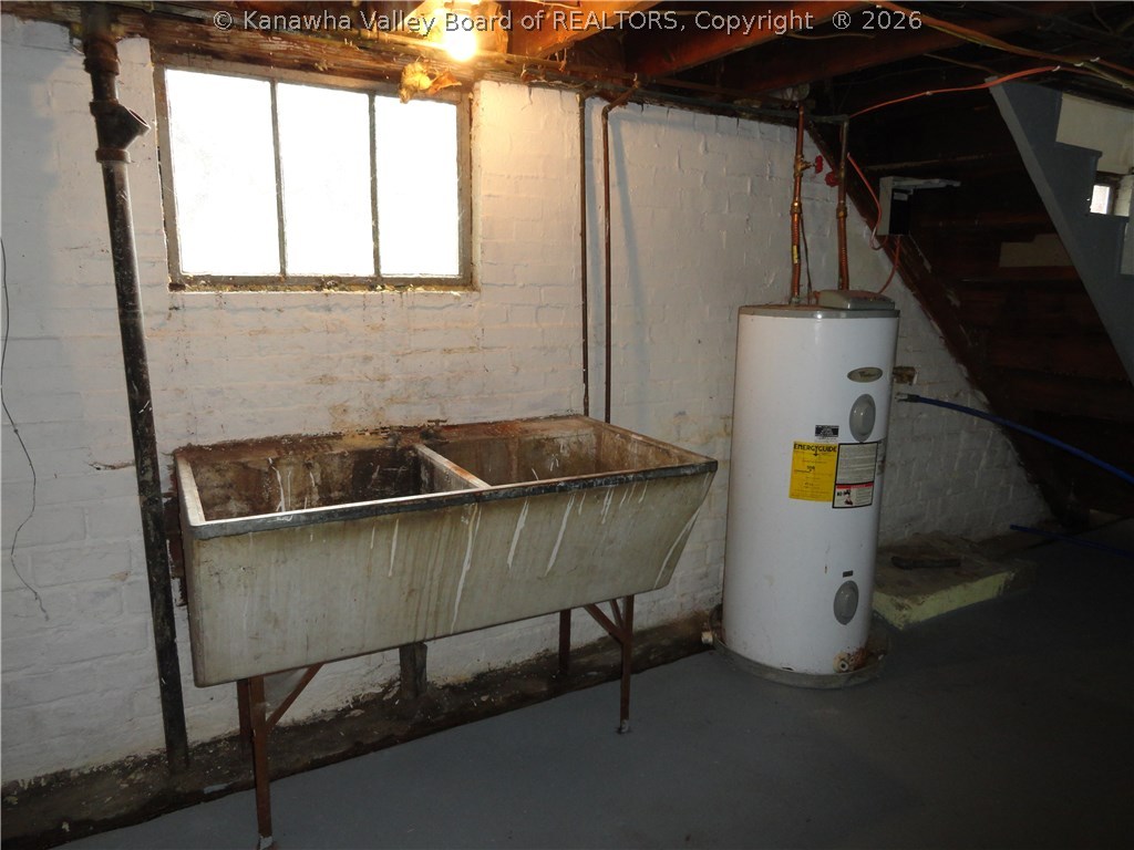 4947 Ohio River Road Huntington, WV 25702 - Photo 15 of 17 Gallery Image 15