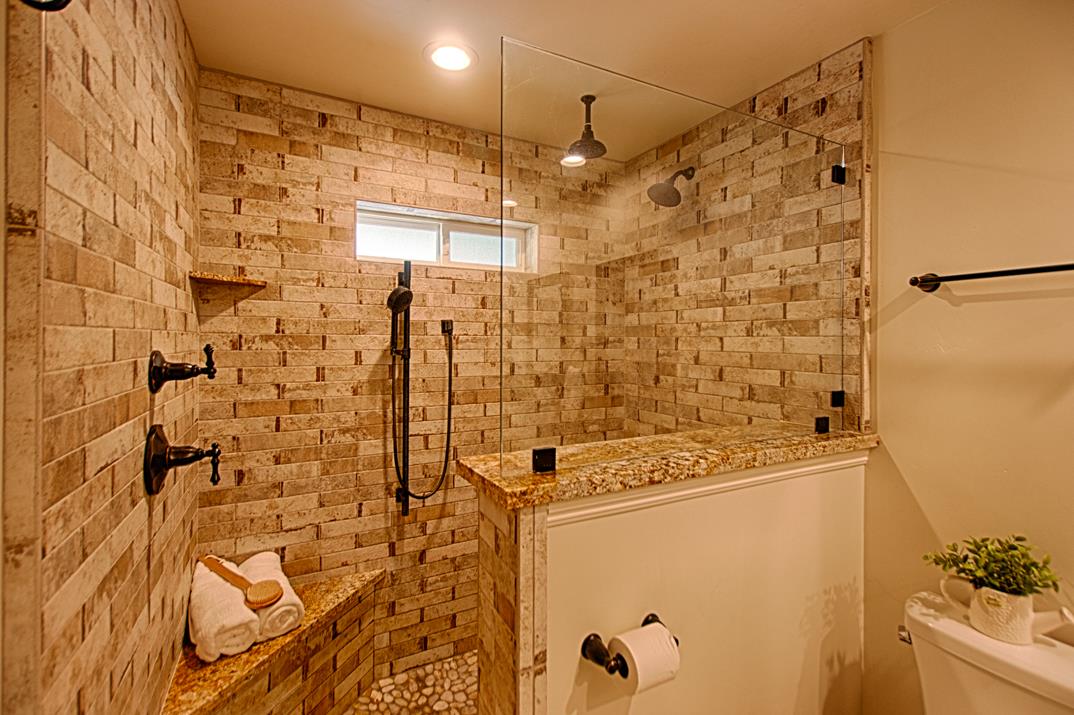 425 Echo Valley Road Salinas, CA 93907 - Photo 19 of 60
