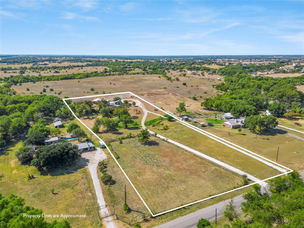 518 Warren Road Lorena, TX 76655 - Photo 32 of 35 Gallery Image 32