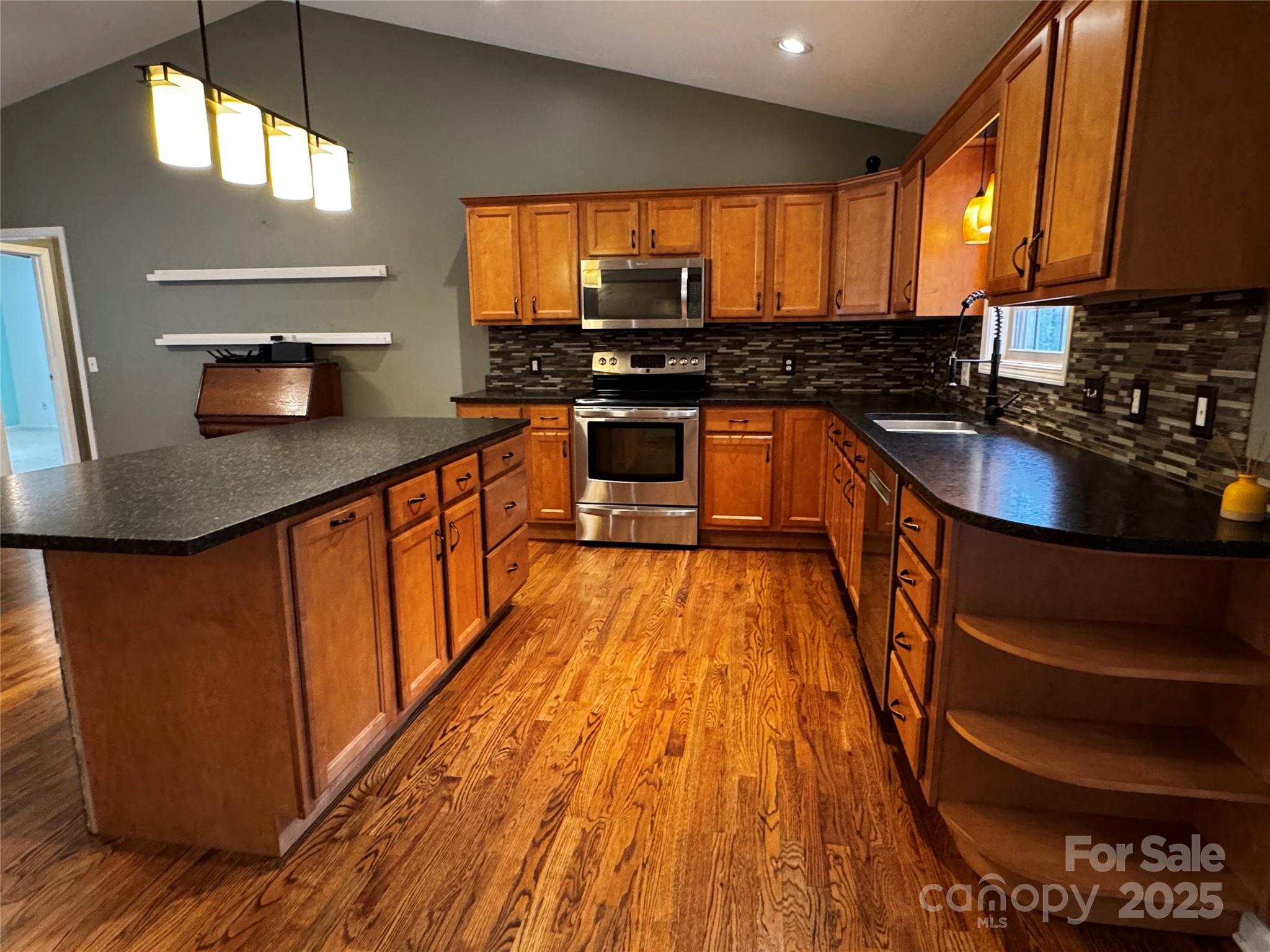 103 Redden Road Hendersonville, NC 28739 - Photo 13 of 45