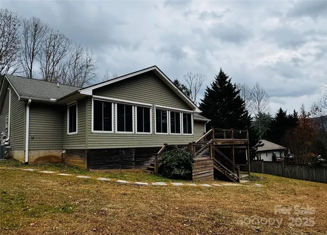 $575,000 | 103 Redden Road, Hendersonville, NC 28739