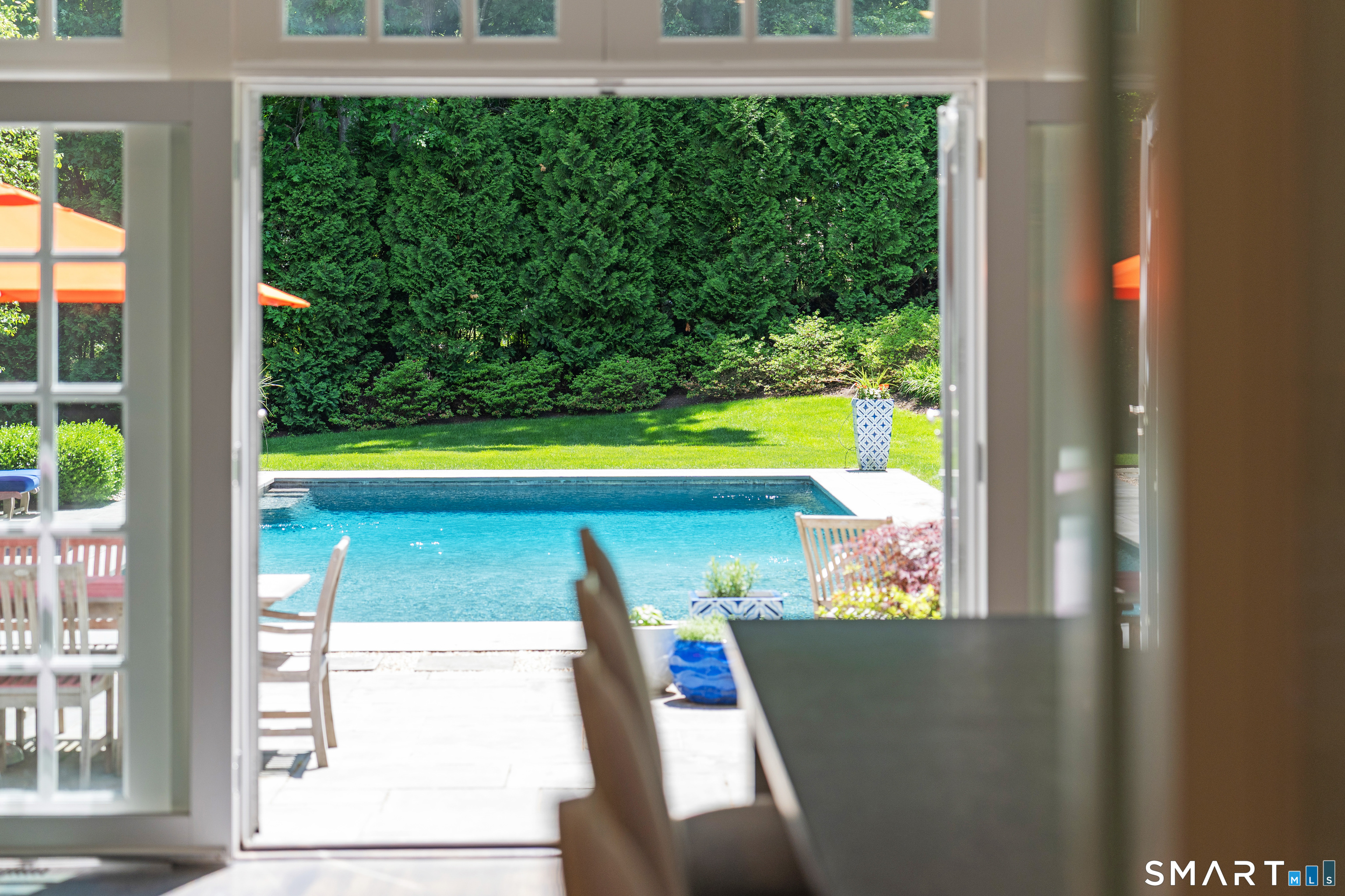 81 Lukes Wood Road New Canaan, CT 06840 - Photo 17 of 40