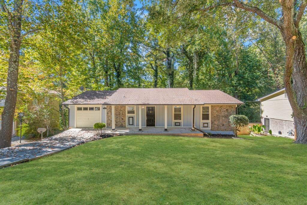 495 Rue Montaigne Stone Mountain, GA 30083 - Photo 1 of 1