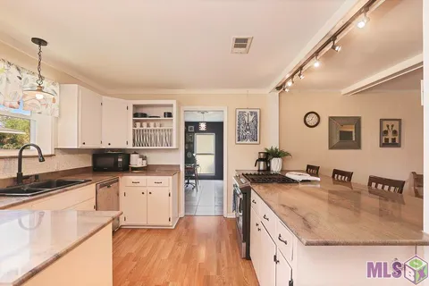 $385,000 | 8958 Cottage Drive, Baton Rouge, LA 70806