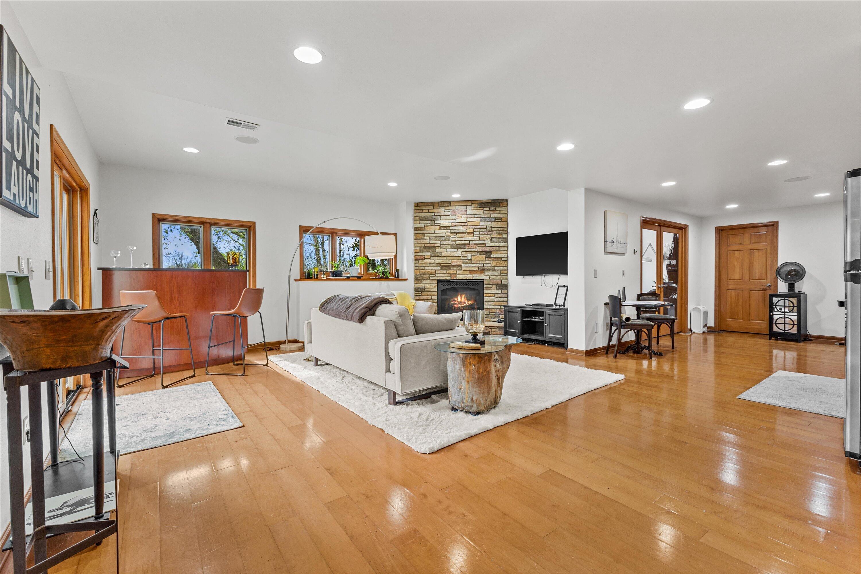 4319 Wood Duck Way Racine, WI 53403 - Photo 48 of 63 41-KCM-81