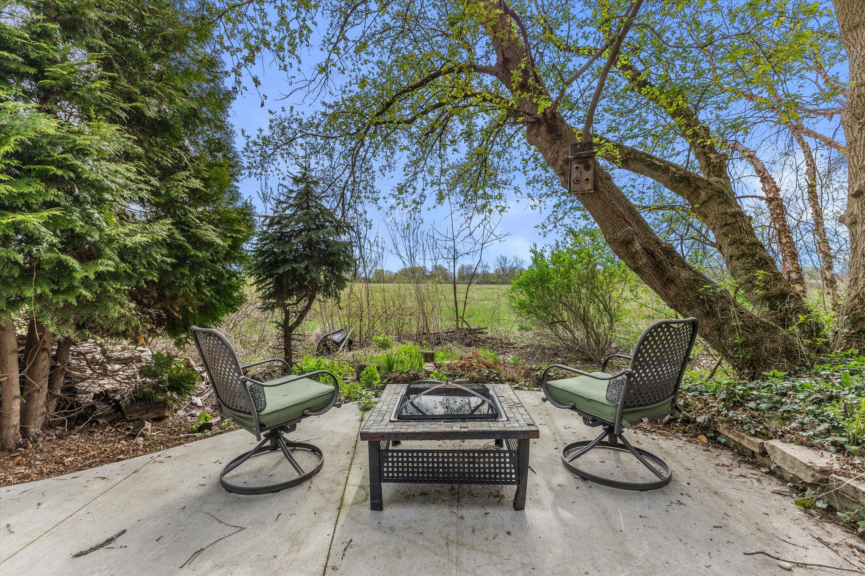 4319 Wood Duck Way Racine, WI 53403 - Photo 8 of 63 59-KCM-312