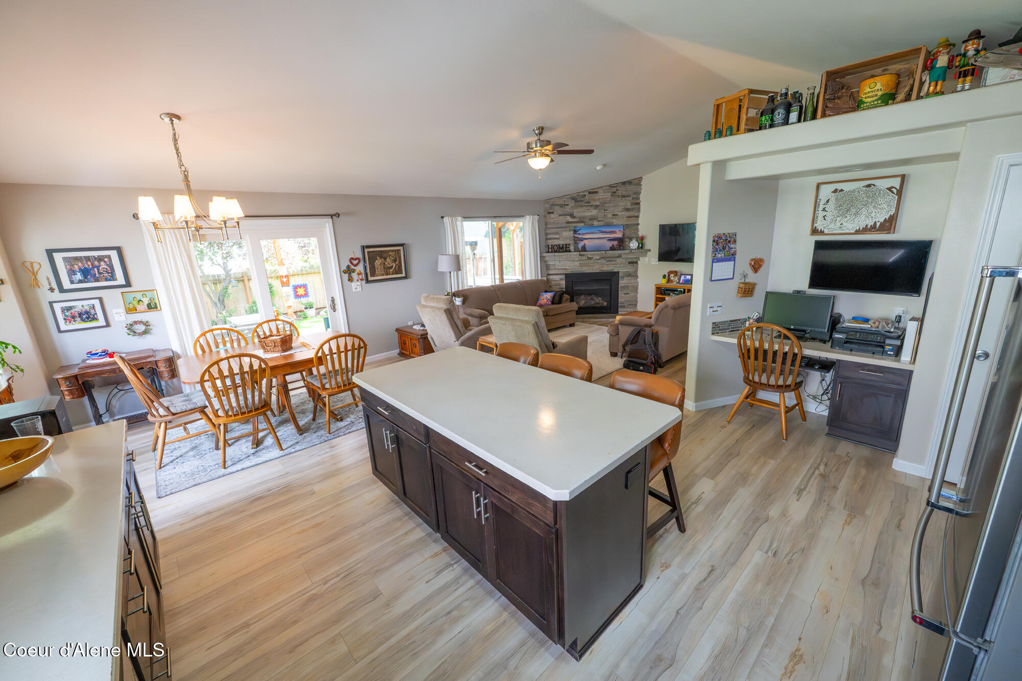 1506 South Riverside Harbor Drive Post Falls, ID 83854 - Photo 40 of 75 Kitchen_06_2000