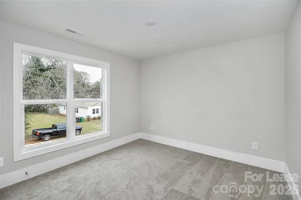 $2,400 | 2957 Ross Avenue, Charlotte, NC 28208