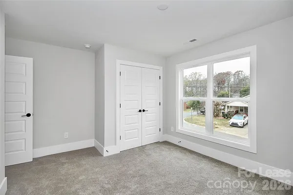 $2,400 | 2957 Ross Avenue, Charlotte, NC 28208