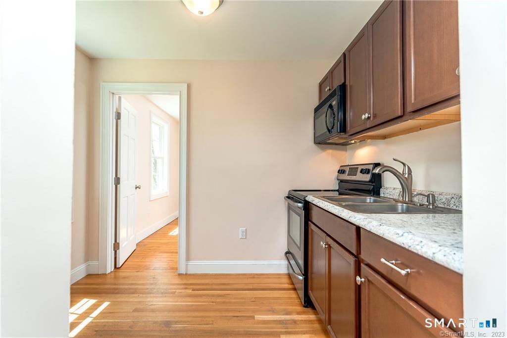 502 Stearns Street Killingly, CT 06239 - Photo 11 of 21 Gallery Image 11