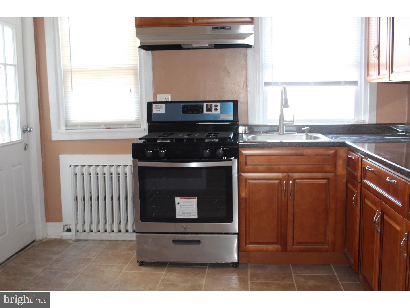277 Copley Road Upper Darby, PA 19082 - Photo 6 of 19