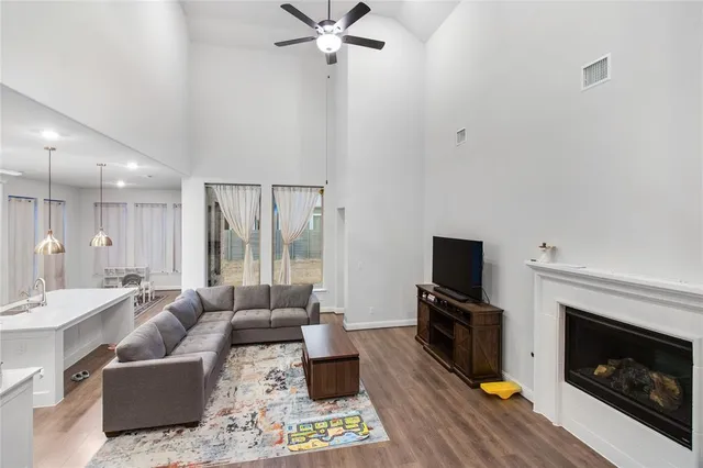 $660,000 | 1531 20th Street, Argyle, TX 76226