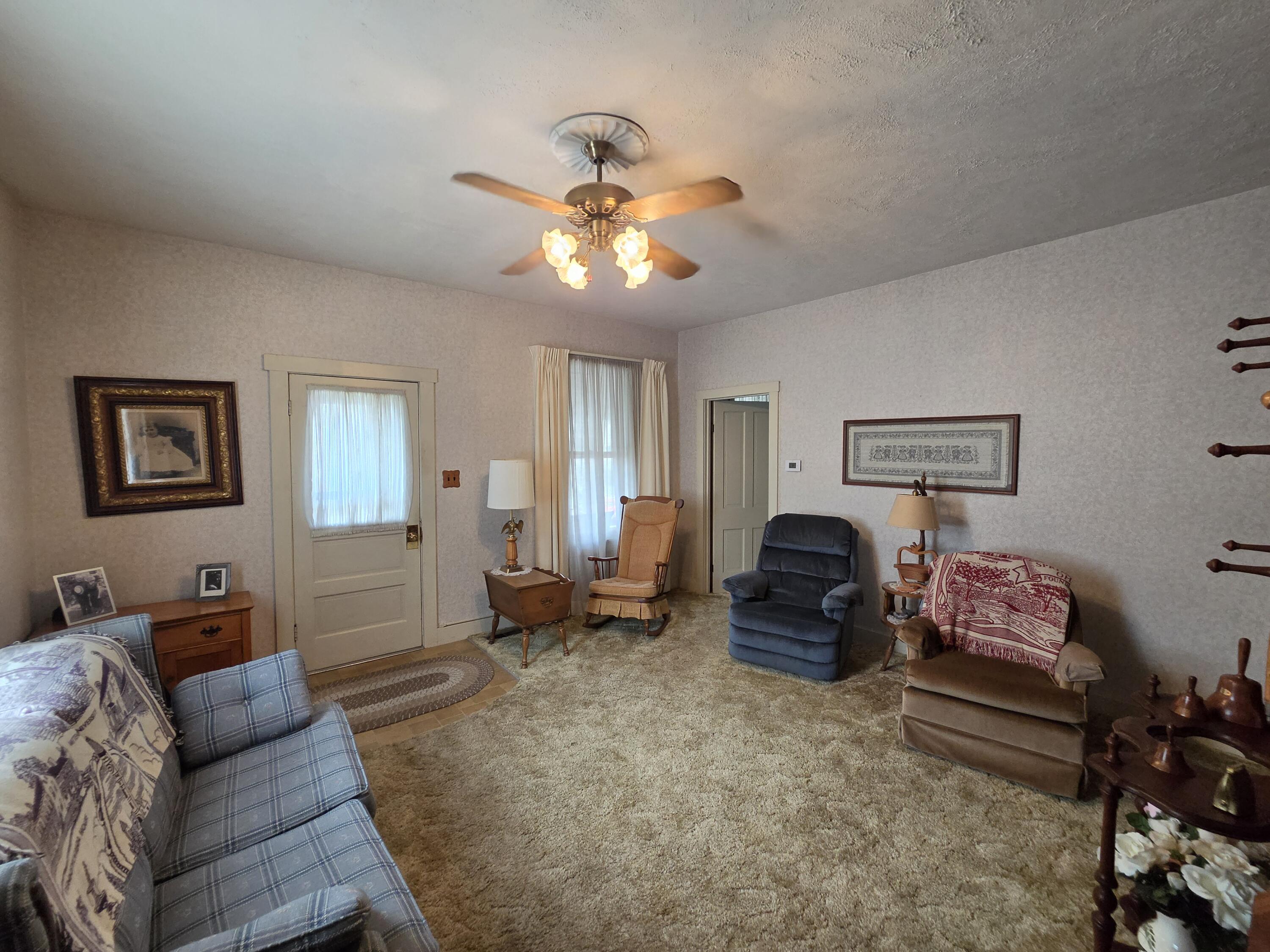 1909 West Washington Street Springfield, OH 45506 - Photo 10 of 28 Living room view 1