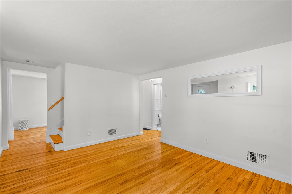 567 Poplar Street Boston, MA 02131 - Photo 11 of 42